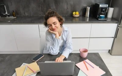 Vous travaillez à domicile ?